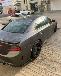 دودج تشارجر